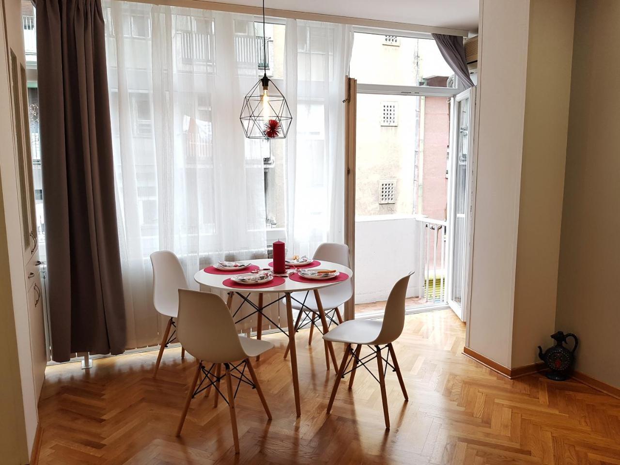 Favorite Apartment Белград Екстериор снимка